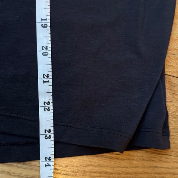 Athleta With Ease long-sleeve black T - Picture 13 of 16